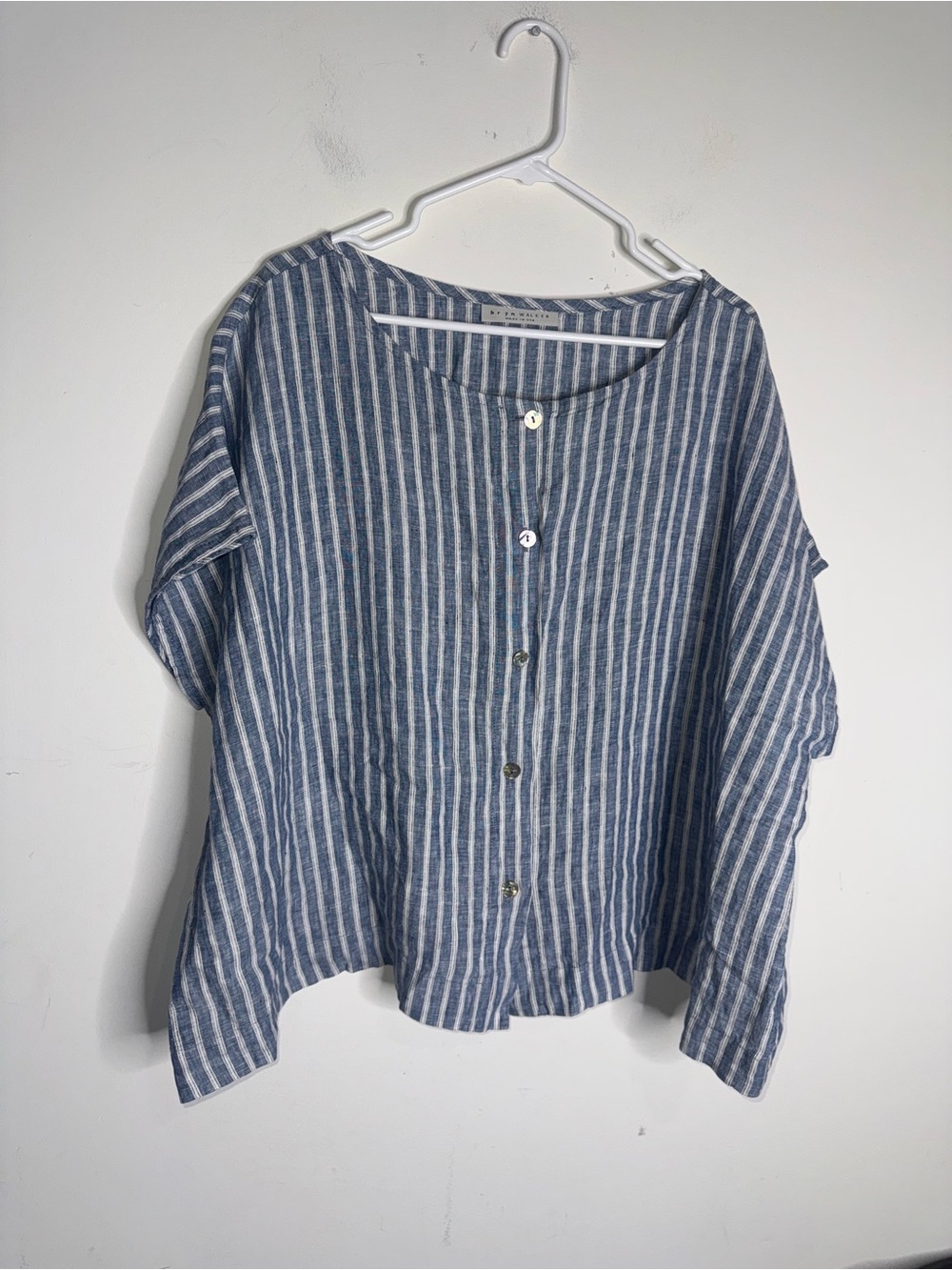 Bryn Walker – Bessie Shirt Stripe Linen - Picture 2 of 9